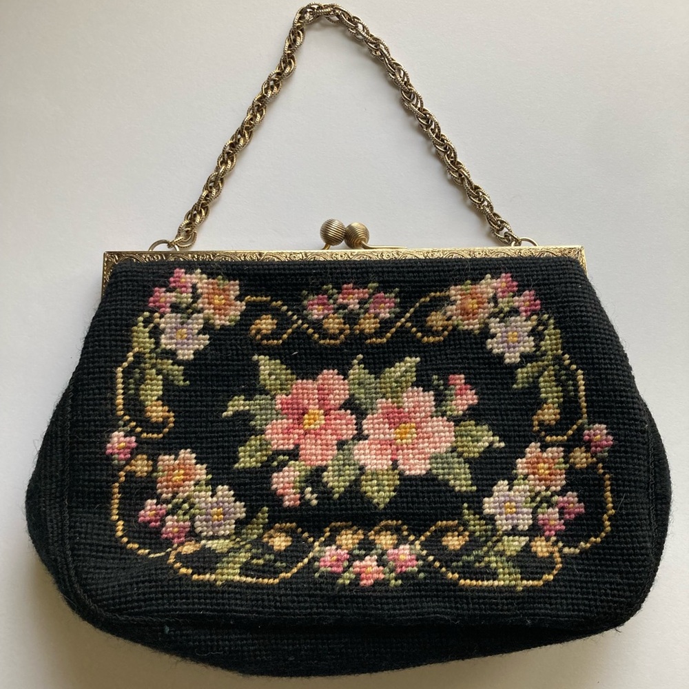 Vintage Black Embroidered Floral Tapestry Purse